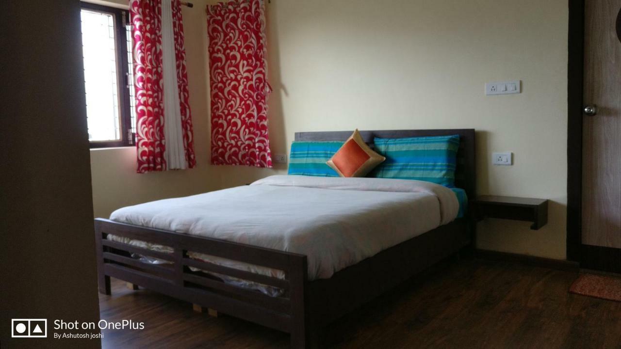 Green Roof Hotel Nainital Bagian luar foto