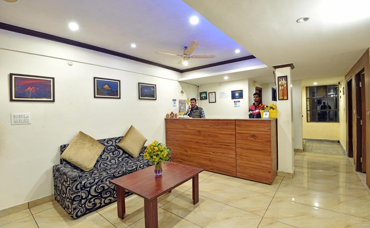 Green Roof Hotel Nainital Bagian luar foto